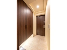 【愛知県/名古屋市昭和区川名山町】プラウド川名山 玄関