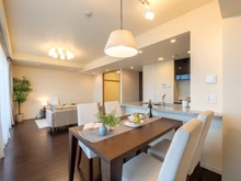 【愛知県/名古屋市昭和区川名山町】プラウド川名山 リビング・ダイニング