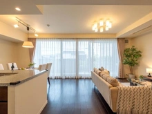 【愛知県/名古屋市昭和区川名山町】プラウド川名山 リビング・ダイニング