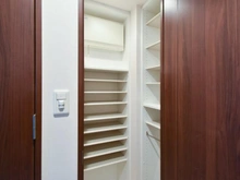 【愛知県/名古屋市東区泉】シティタワー名古屋久屋大通公園 シューズクローク