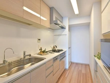 【愛知県/名古屋市中区大井町】ヴィークタワー名古屋東別院 キッチン