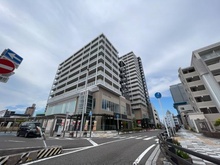 【愛知県/岩倉市本町】サクランド岩倉（エムズシティ岩倉）  ノース棟 外観：写真奥の棟