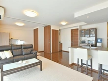 【愛知県/日進市赤池】BELISTA赤池 LDK：奥側：洋室