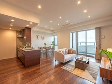 【愛知県/名古屋市中区栄】プラウドタワー名古屋栄 リビング・ダイニング：※家具・調度品は販売価格に含まれておりません