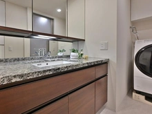 【愛知県/名古屋市東区泉】プラウドタワー名古屋久屋大通公園 洗面所