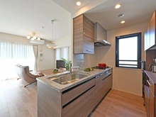 【愛知県/名古屋市中区正木】プラウド金山エアリーコート キッチン