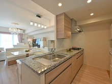 【愛知県/春日井市上条町】プラウドタワー春日井 キッチン