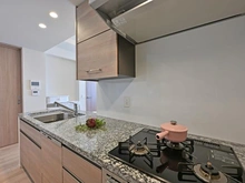 【愛知県/春日井市上条町】プラウドタワー春日井 キッチン