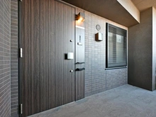 【愛知県/春日井市上条町】プラウドタワー春日井 玄関