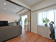 【愛知県/名古屋市中区栄】プラウドタワー名古屋栄 洋室：(奥)リビング