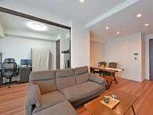 【愛知県/名古屋市中区栄】プラウドタワー名古屋栄 リビング・ダイニング：(奥)洋室