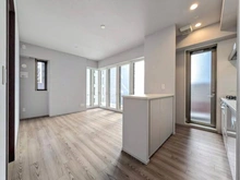 【大阪府/大阪市中央区久太郎町】ローレルタワー堺筋本町 リビング・ダイニング