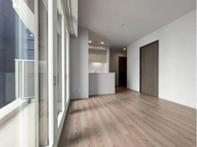 【大阪府/大阪市中央区久太郎町】ローレルタワー堺筋本町 リビング・ダイニング