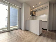 【大阪府/大阪市中央区久太郎町】ローレルタワー堺筋本町 キッチン