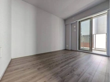 【大阪府/大阪市中央区久太郎町】ローレルタワー堺筋本町 洋室