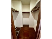 【東京都/港区東新橋】東京ツインパークス　レフトウイング ウォークインクローゼット