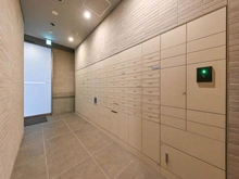 【東京都/港区新橋】プラウド新虎通り 宅配BOX