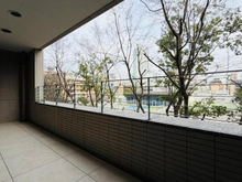 【東京都/港区西麻布】麻布霞町パーク・マンション バルコニー