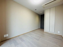 【東京都/港区西麻布】麻布霞町パーク・マンション 洋室