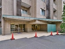 【東京都/港区赤坂】パークハウス赤坂氷川 アプローチ