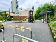 【東京都/小金井市本町】プラウドタワー武蔵小金井  むさこぷらっと公園（現地より約200m）