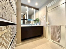 【東京都/渋谷区神泉町】グラーサ渋谷松濤 洗面室