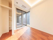 【東京都/港区六本木】ロイヤルシーズン六本木 洋室：約4.5帖