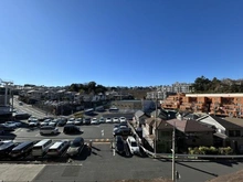 【神奈川県/横浜市南区永田台】レイディアント横濱ユーロヒルズ 眺望：バルコニーから