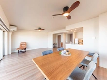 【神奈川県/横浜市磯子区汐見台】クレストレジデンス横浜　SKY VIEW SHIOMIDAI リビング・ダイニング