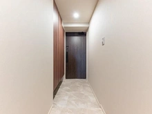 【神奈川県/横浜市磯子区汐見台】クレストレジデンス横浜　SKY VIEW SHIOMIDAI 玄関