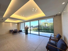 【神奈川県/横浜市磯子区汐見台】クレストレジデンス横浜　SKY VIEW SHIOMIDAI 共用部