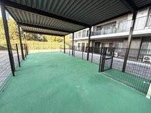 【神奈川県/横浜市磯子区汐見台】クレストレジデンス横浜　SKY VIEW SHIOMIDAI 共用施設：ルーフドッグラン(屋根付き)