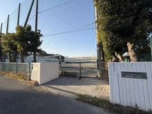 【神奈川県/横浜市磯子区汐見台】クレストレジデンス横浜　SKY VIEW SHIOMIDAI 汐見台中学校（現地より約350m）