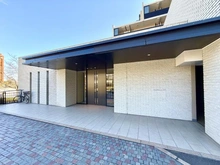 【神奈川県/横浜市磯子区磯子】ブリリアシティ横浜磯子 M棟 エントランス