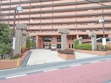 【神奈川県/横浜市磯子区岡村】ライオンズガーデン横浜蒔田 アプローチ