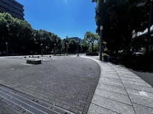 【神奈川県/横浜市中区蓬莱町】クリオ横浜関内弐番館 大通り公園（現地より約10m）：