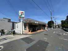 【神奈川県/横浜市港南区上大岡東】ザ・マスターズガーデン横濱上大岡 セブンイレブン横浜上大岡東1丁目店（現地より約210m）：