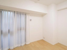 【神奈川県/横浜市南区山王町】コスモ吉野町駅前 洋室