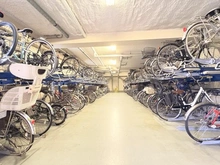 【神奈川県/川崎市高津区新作】コスモ武蔵新城ブライトステージ 駐輪場