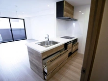 【神奈川県/横浜市港北区新羽町】モアグランデ新横浜北 キッチン