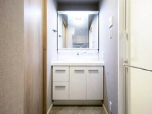 【神奈川県/横浜市港北区新羽町】モアグランデ新横浜北 洗面所