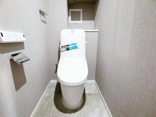 【神奈川県/横浜市港北区新羽町】モアグランデ新横浜北 トイレ