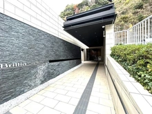 【神奈川県/横浜市磯子区磯子台】ブリリアシティ横浜磯子 D棟 エントランス