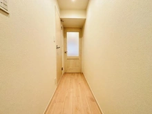 【東京都/新宿区四谷】ロイヤルハイツ新宿御苑 廊下