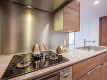 【東京都/新宿区富久町】富久クロスコンフォートタワー キッチン