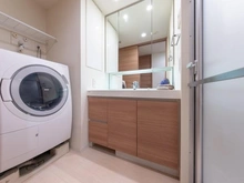 【東京都/新宿区市谷仲之町】プラウド市谷仲之町ヒルトップ 洗面室