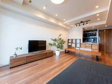 【東京都/新宿区富久町】富久クロスコンフォートタワー リビング・ダイニング