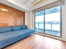 【東京都/新宿区富久町】富久クロスコンフォートタワー リビング