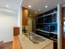 【東京都/新宿区富久町】富久クロスコンフォートタワー キッチン