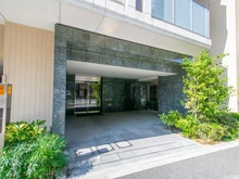 【東京都/新宿区愛住町】グランスイート四谷エクシア アプローチ